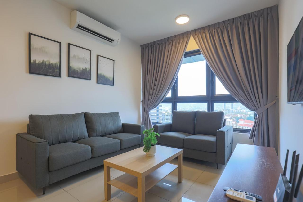 Lovely 3-bedroom W Pool 7 Pax - Jalan Cheras Pangsapuri Kuala Lumpur