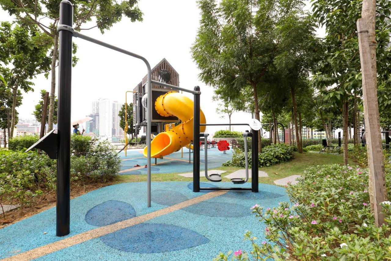 Lovely 3-bedroom W Pool 7 Pax - Jalan Cheras